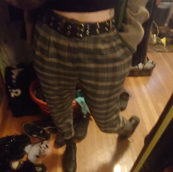 High Waisted Plaid Trousers - Picture 2 of 12